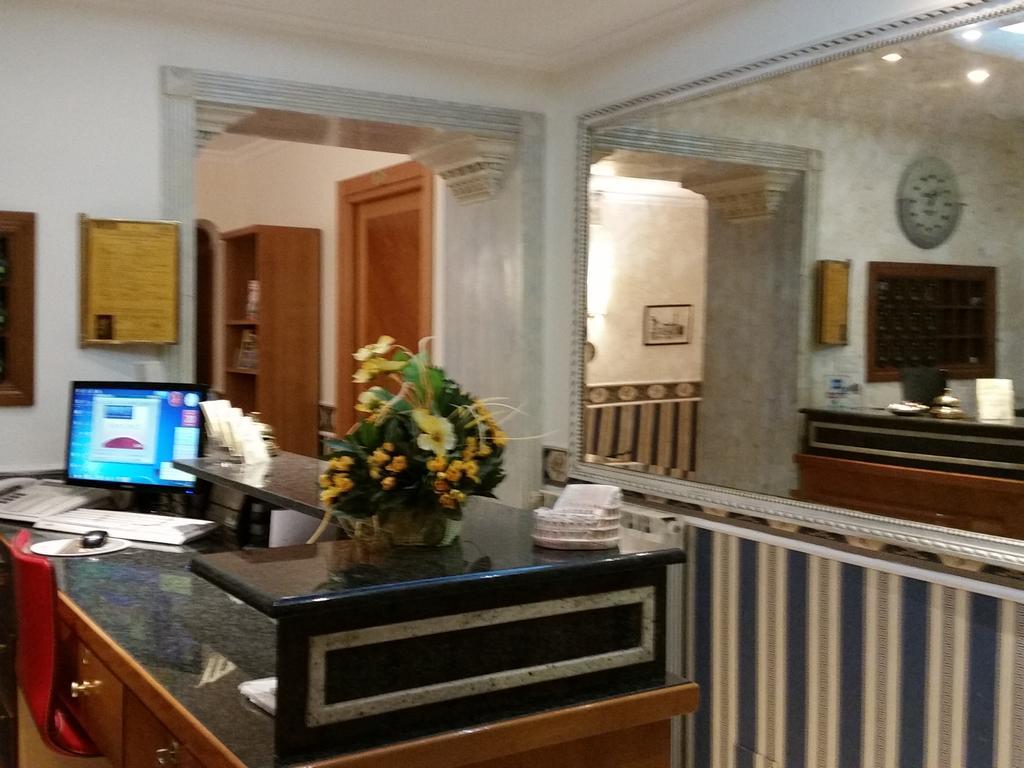 Hotel Teti Rom Exteriör bild